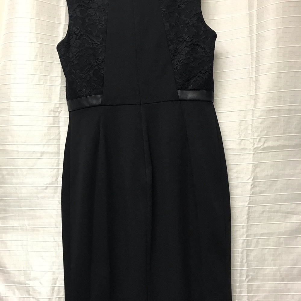 Dress - Picture 4 of 6